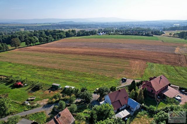 dom wolnostojący, 5 pokoi Ubocze. Zdjęcie 3