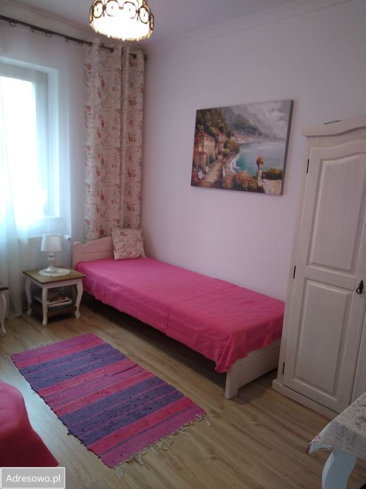 dom wolnostojący, 3 pokoje Grabowiec. Zdjęcie 3