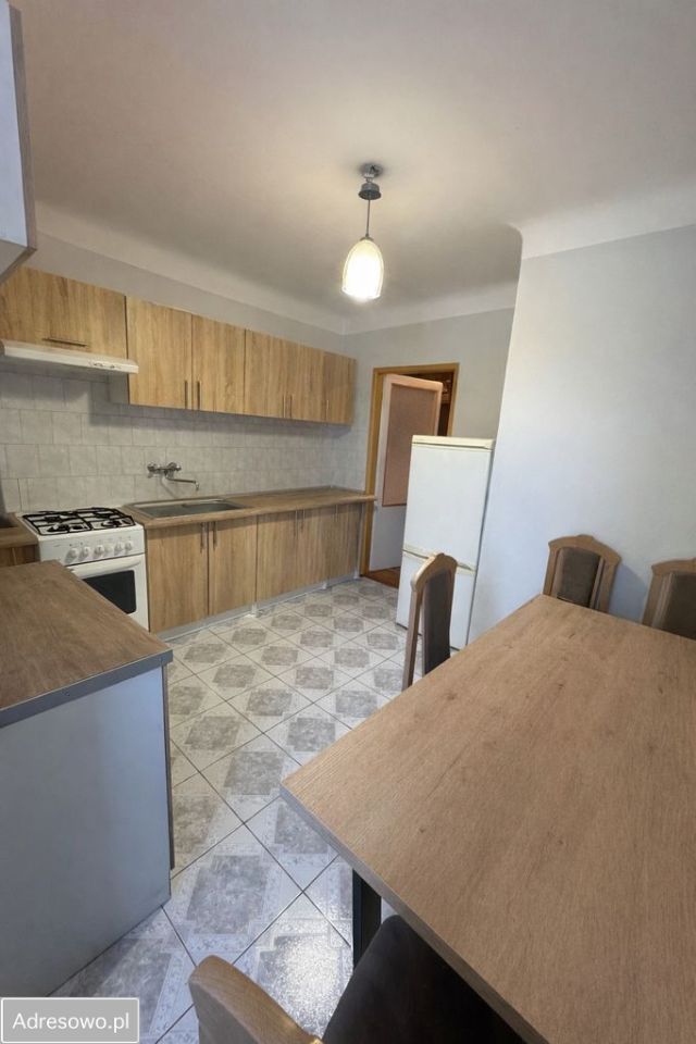 dom szeregowy, 3 pokoje Sochaczew Centrum, ul. Żeromskiego. Zdjęcie 6