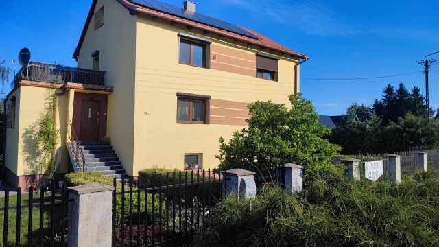 dom wolnostojący, 6 pokoi Podbielsko. Zdjęcie 1