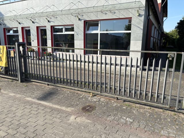 Lokal Rumia Lotnisko, Kosynierów. Zdjęcie 3