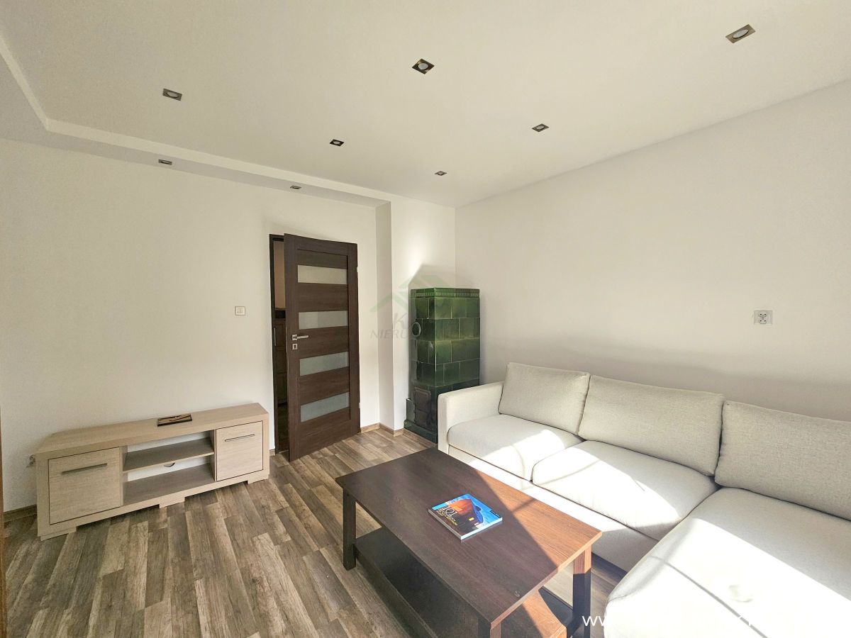 Mieszkanie 3-pokojowe Kamienna Góra. Zdjęcie 3