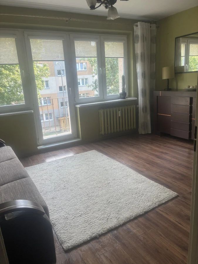 Mieszkanie 3-pokojowe Łódź Polesie, ul. ks. Jerzego Popiełuszki. Zdjęcie 1