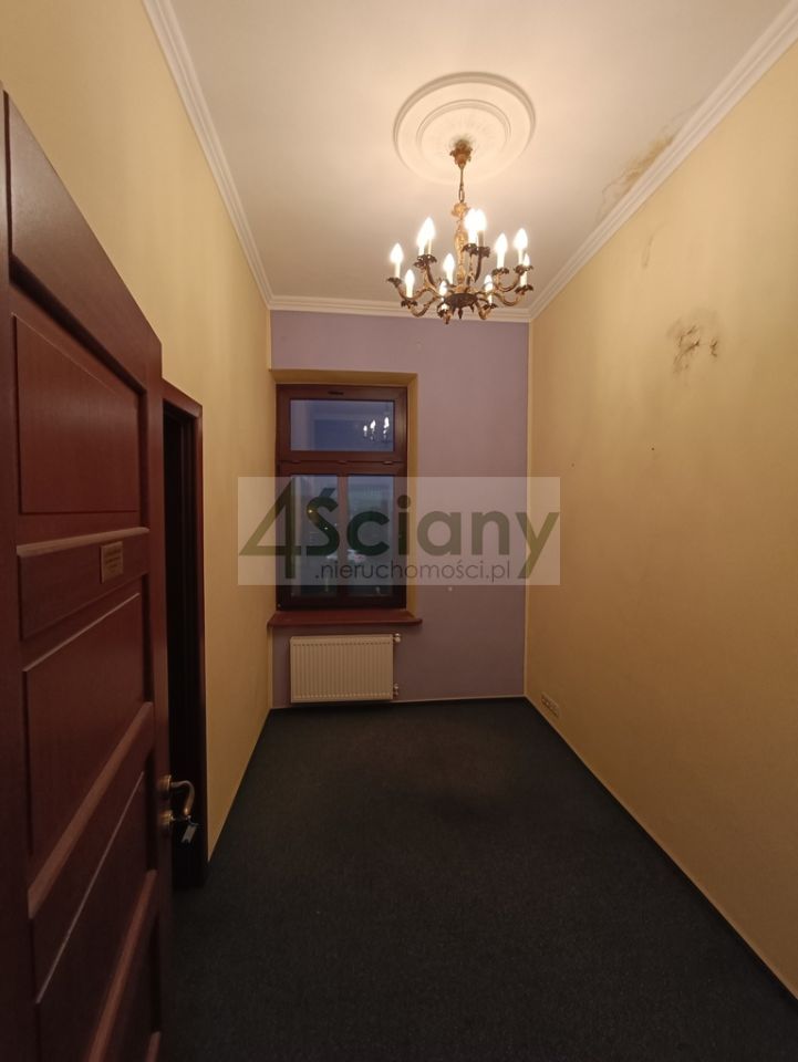 dom wolnostojący, 12 pokoi Warszawa Wawer. Zdjęcie 3