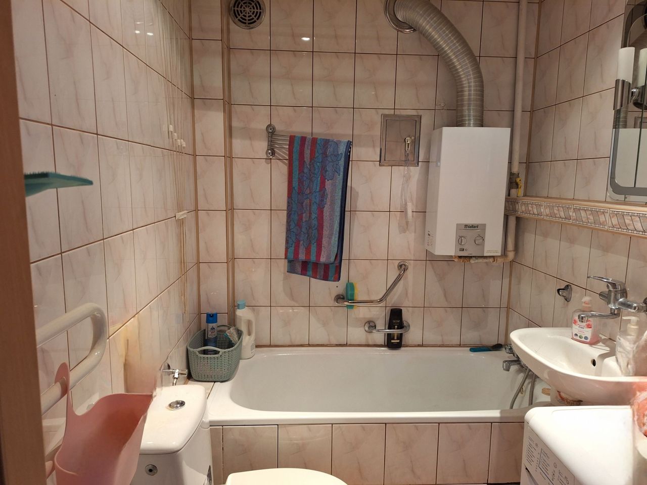 Mieszkanie 3-pokojowe Zabrze Centrum, ul. Władysława Reymonta. Zdjęcie 3