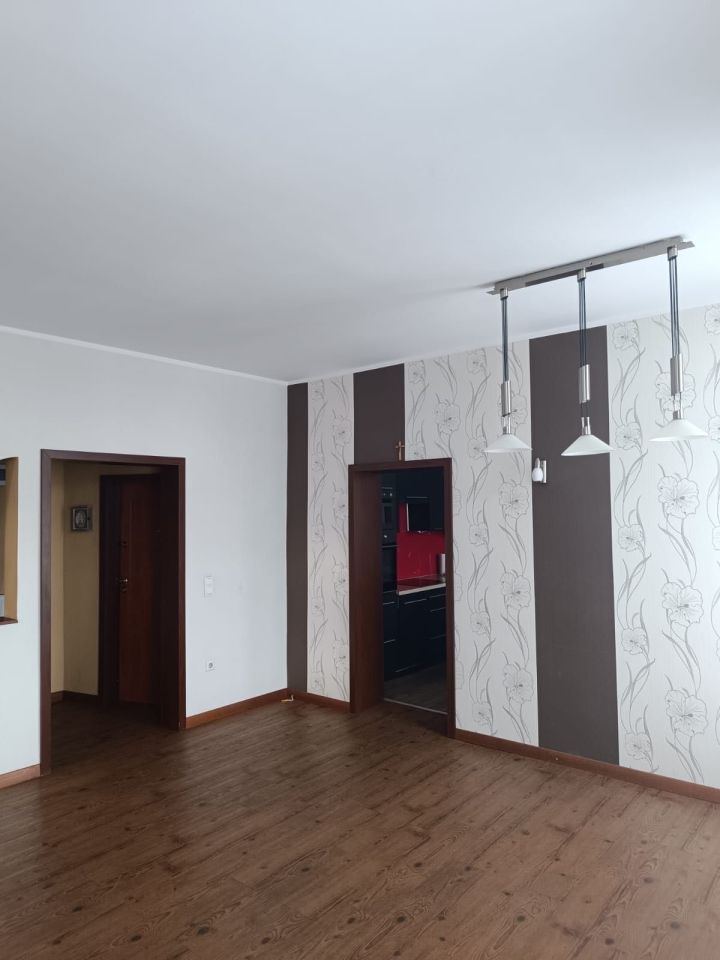 Mieszkanie 3-pokojowe Chojnice. Zdjęcie 2