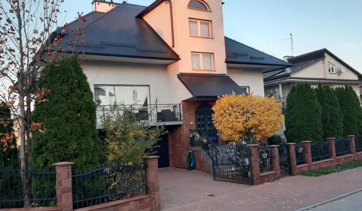 dom wolnostojący Dębica, ul. Skowronków