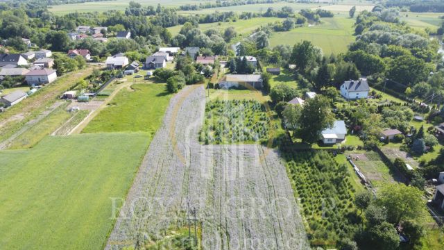 dom wolnostojący, 2 pokoje Zawieprzyce. Zdjęcie 4