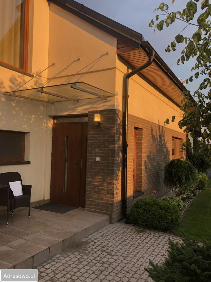 dom wolnostojący, 5 pokoi Zaścianki, ul. Bałtycka