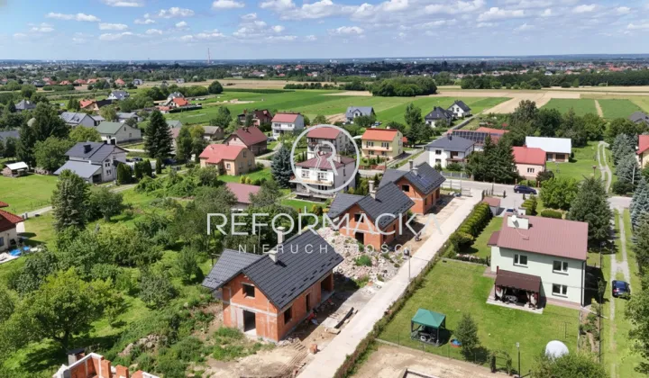 dom wolnostojący, 5 pokoi Malawa