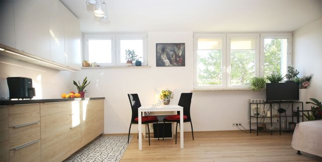 Mieszkanie 1-pokojowe Warszawa Praga-Południe, ul. Grochowska. Zdjęcie 1