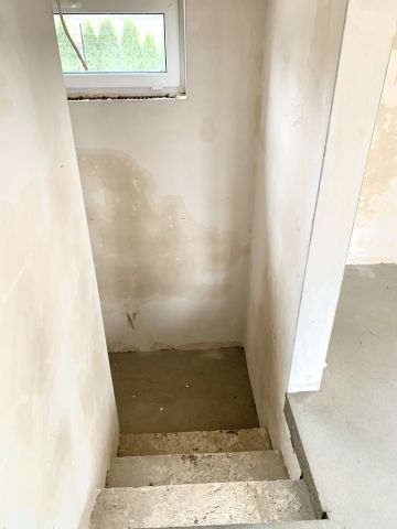 dom wolnostojący, 5 pokoi Borowa Góra. Zdjęcie 15