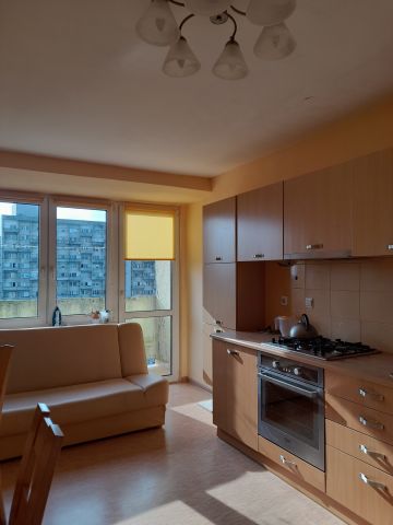 Mieszkanie 3-pokojowe Łódź Śródmieście, ul. Pilota Stanisława Wigury. Zdjęcie 1