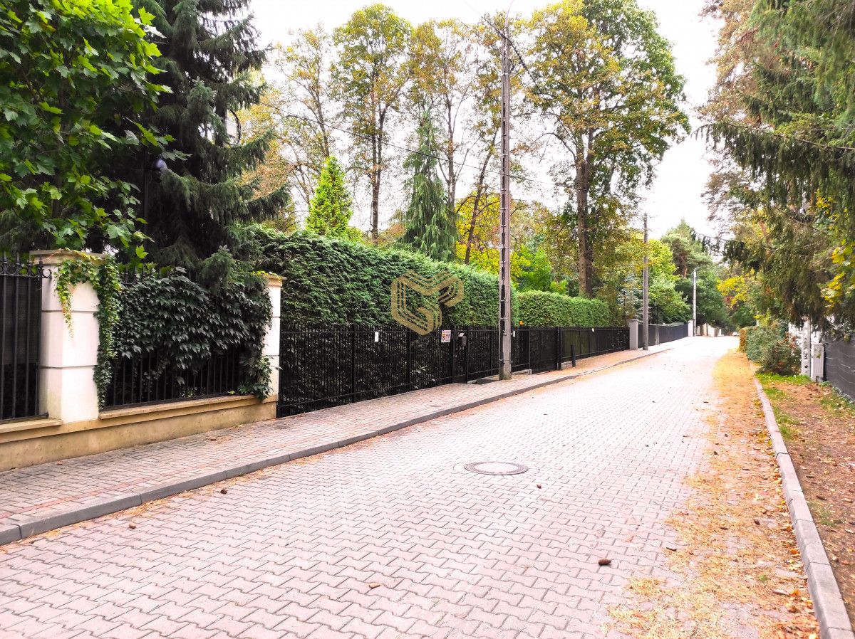 dom wolnostojący, 7 pokoi Konstancin-Jeziorna, ul. Kościelna. Zdjęcie 12