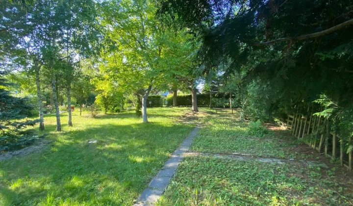 Działka rod Rzeszów, al. Powstańców Warszawy