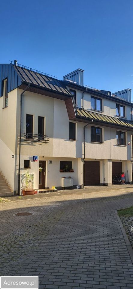 Mieszkanie 2-pokojowe Warszawa Wawer, ul. Błękitna. Zdjęcie 1