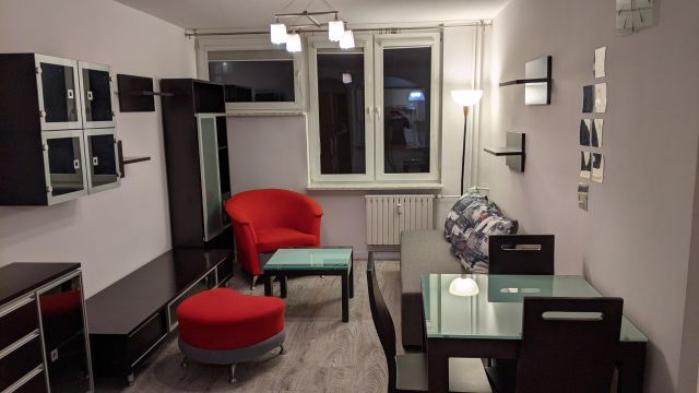 Mieszkanie 2-pokojowe Kraków Kozłówek, ul. Spółdzielców. Zdjęcie 1