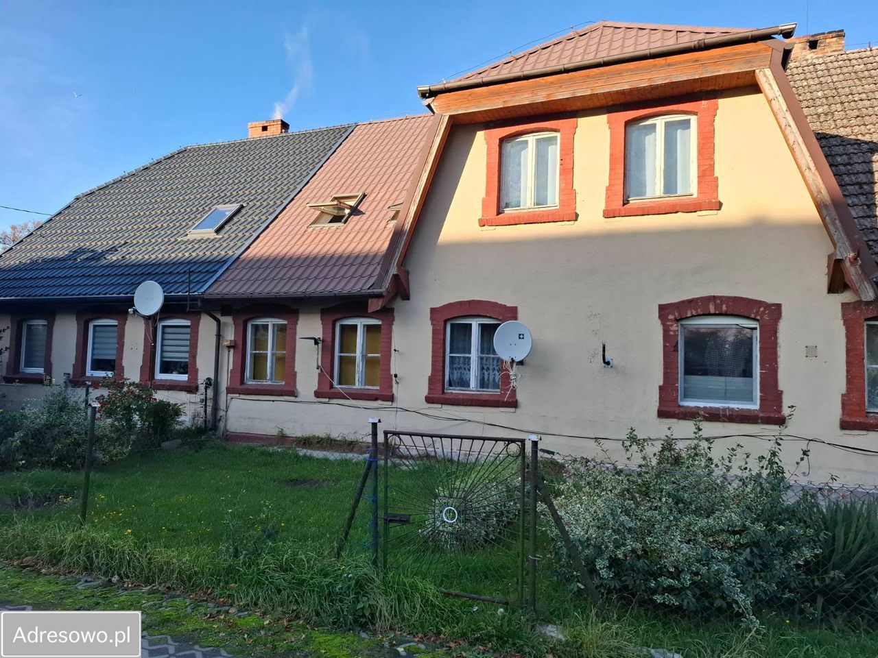 dom szeregowy, 5 pokoi Unin