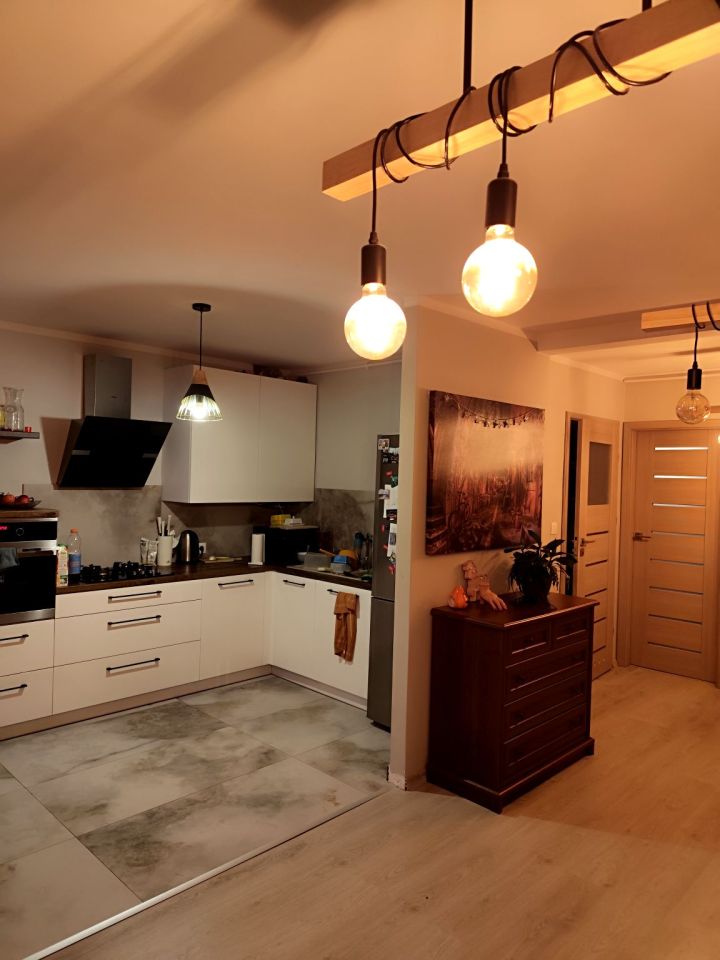 Mieszkanie 4-pokojowe Staniszów. Zdjęcie 12