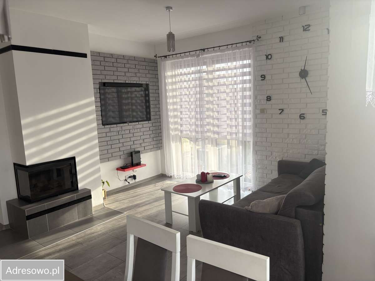 dom wolnostojący, 4 pokoje Pszczółki. Zdjęcie 6