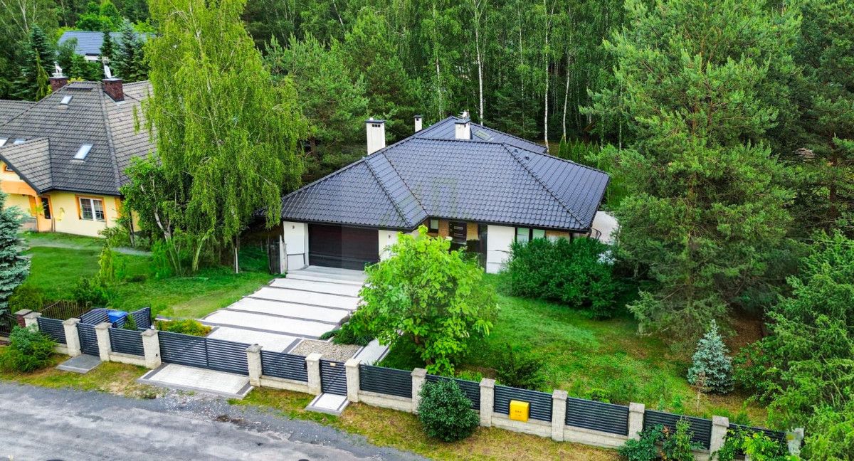 dom wolnostojący, 6 pokoi Radonie. Zdjęcie 29