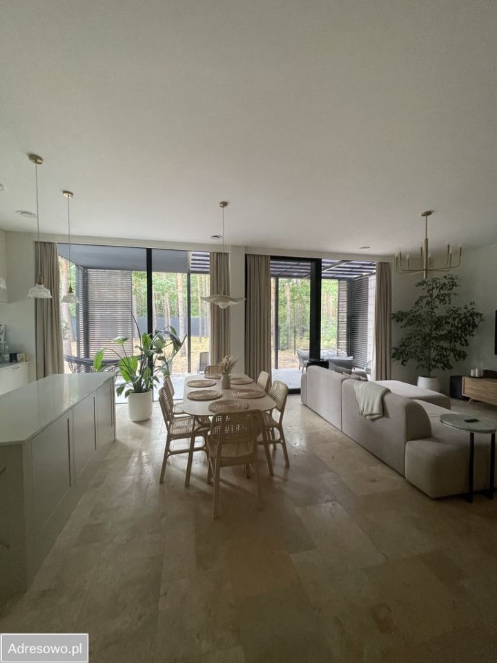 dom wolnostojący, 4 pokoje Józefów Centrum. Zdjęcie 19