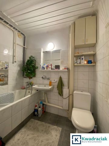 Mieszkanie 3-pokojowe Krosno, ul. Bohaterów Westerplatte. Zdjęcie 3