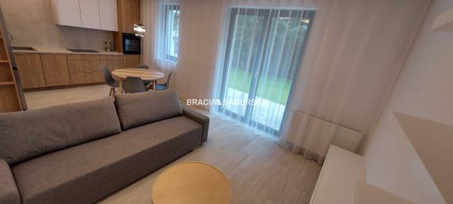 Mieszkanie 10-pokojowe Zabawa. Zdjęcie 9