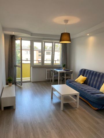 Mieszkanie 2-pokojowe Oświęcim, ul. Budowlanych. Zdjęcie 1