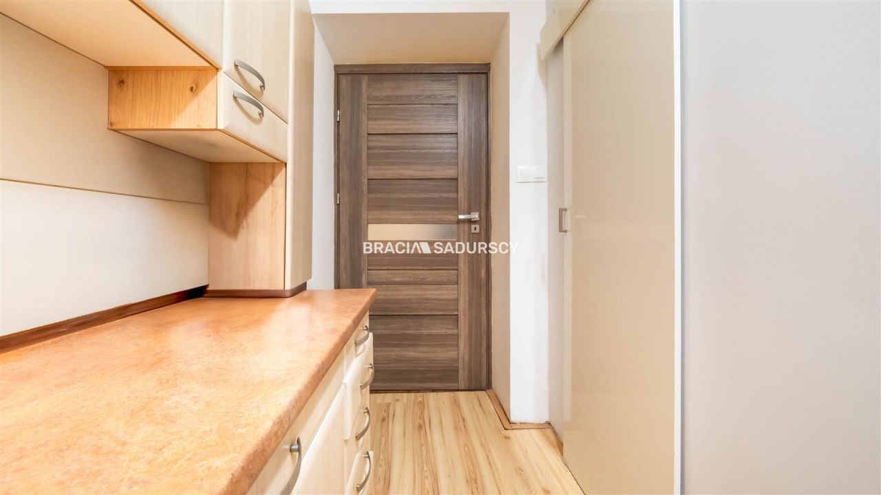 Mieszkanie 2-pokojowe Kraków Grzegórzki, ul. gen. Józefa Dwernickiego. Zdjęcie 13