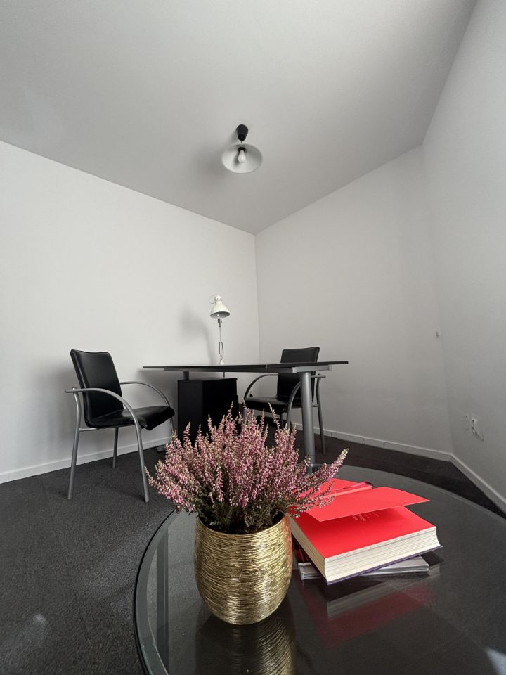 Biuro Kraków Dębniki, ul. Norymberska. Zdjęcie 5