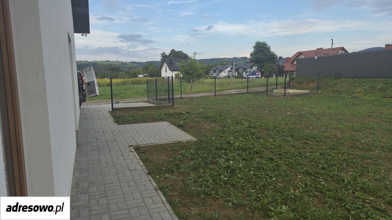 bliźniak, 4 pokoje Nowy Sącz Zawada, ul. Brzeziny. Zdjęcie 3