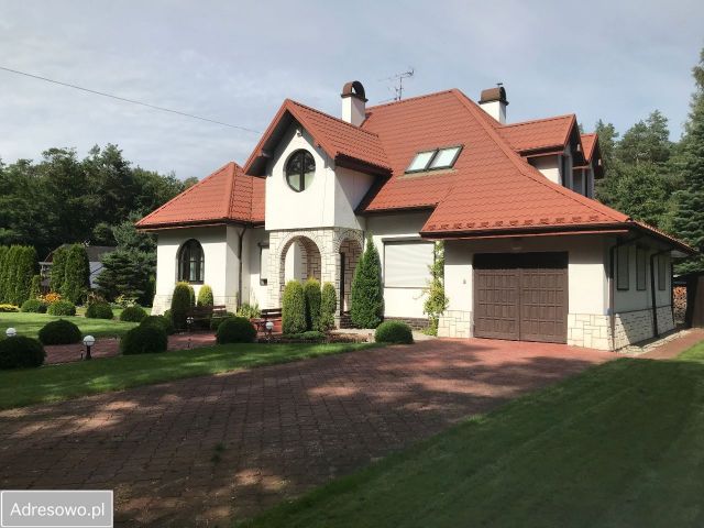 dom wolnostojący, 7 pokoi Wiśniowa Góra. Zdjęcie 1