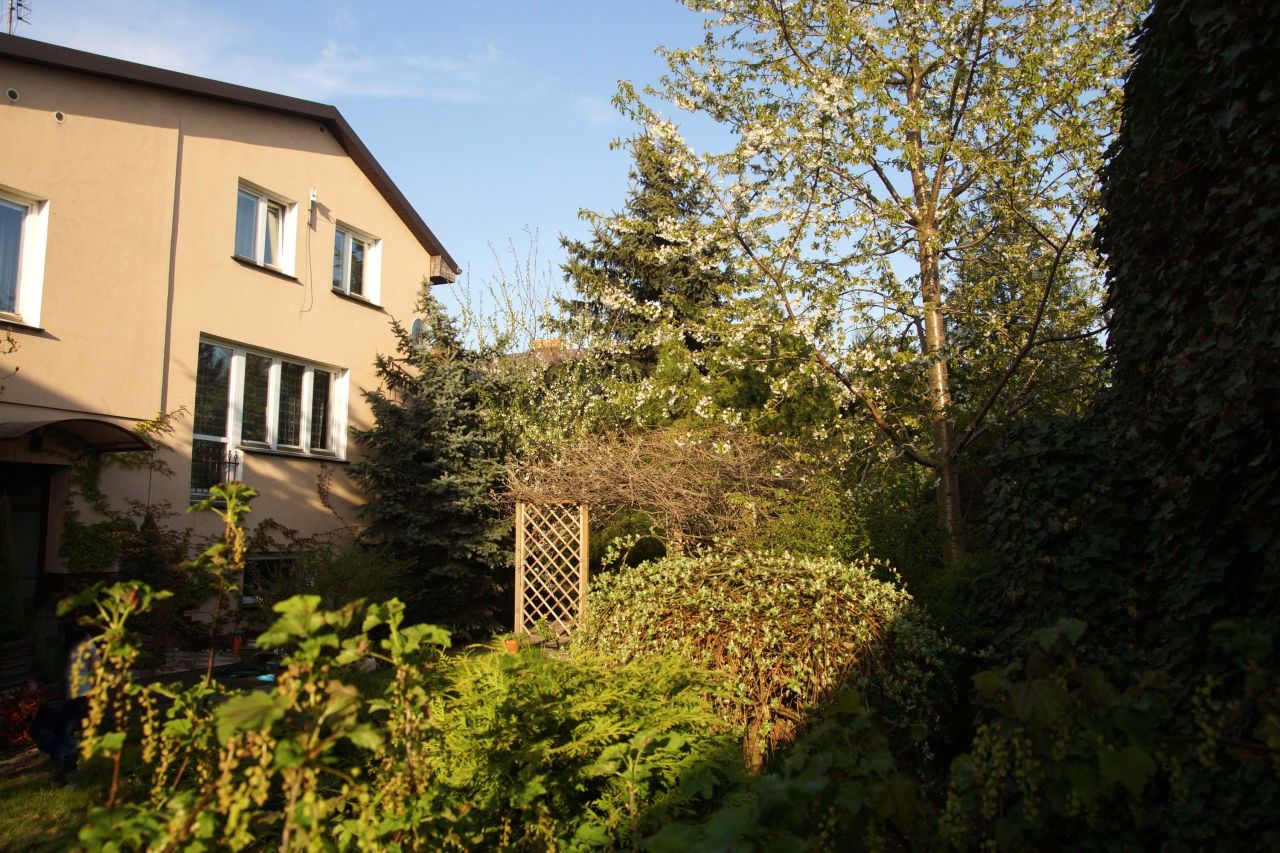 dom wolnostojący, 5 pokoi Słupca, ul. Brunona Schulza. Zdjęcie 4