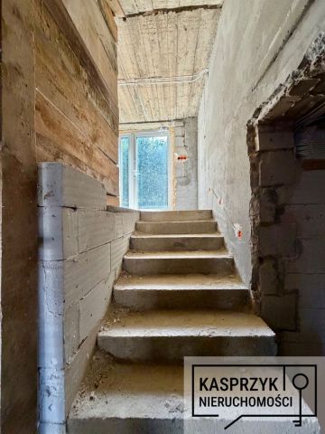 dom wolnostojący, 11 pokoi Iwonicz-Zdrój, ul. Kwiatowa. Zdjęcie 9