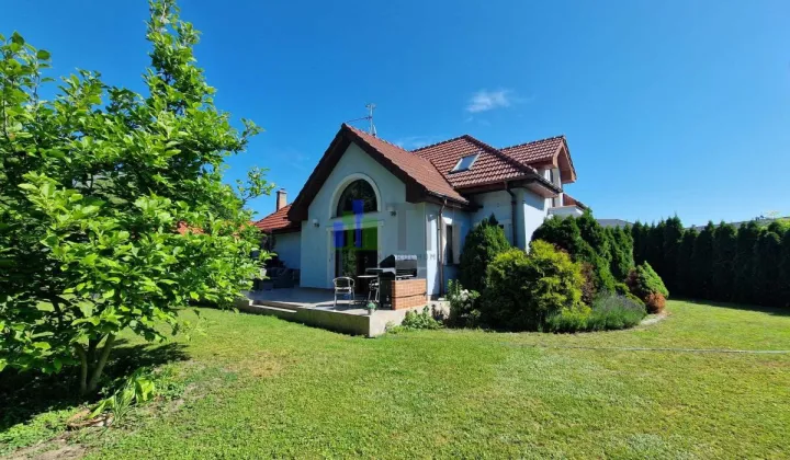 dom wolnostojący, 6 pokoi Krzyków
