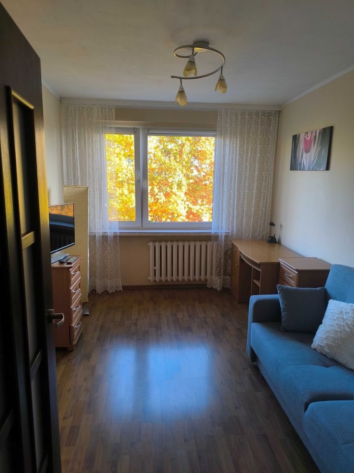 Mieszkanie 2-pokojowe Tychy, ul. Kornela Ujejskiego. Zdjęcie 2