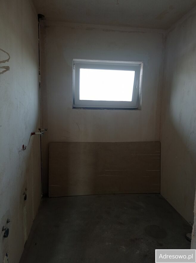 dom wolnostojący, 3 pokoje Zalesie. Zdjęcie 6