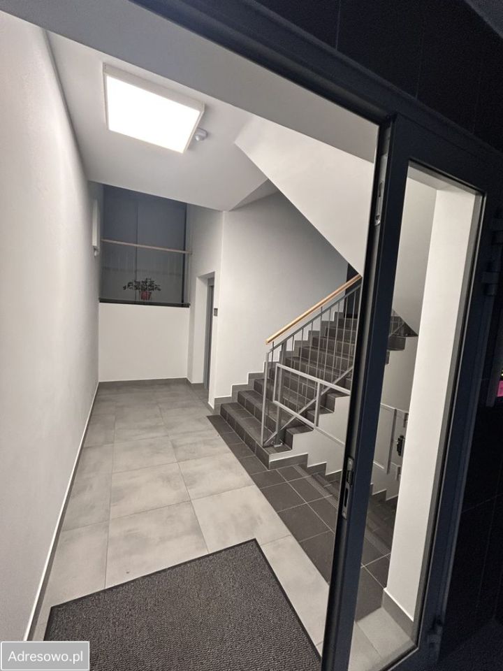 Mieszkanie 2-pokojowe Józefosław, ul. Wilanowska. Zdjęcie 2