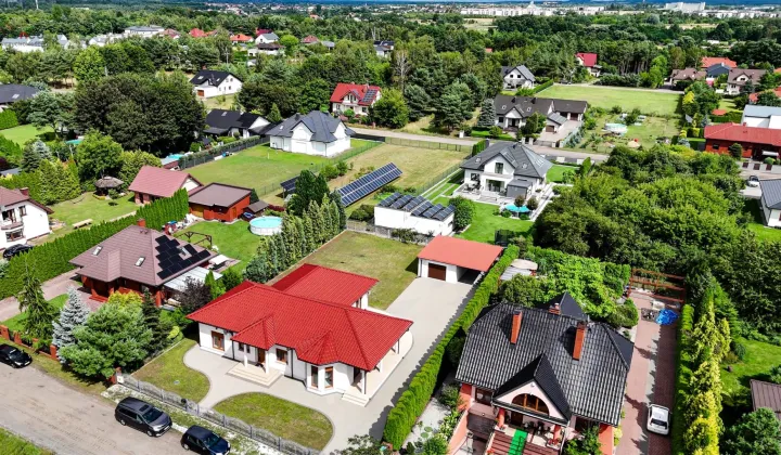 dom wolnostojący, 4 pokoje Posoka, ul. Oliwkowa