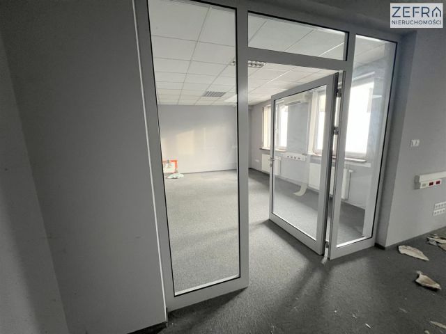 Biuro Kraków Prądnik Biały, ul. Kazimierza Pochwalskiego. Zdjęcie 15