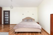 Mieszkanie 5-pokojowe Ząbki, ul. Skrajna. Zdjęcie 1