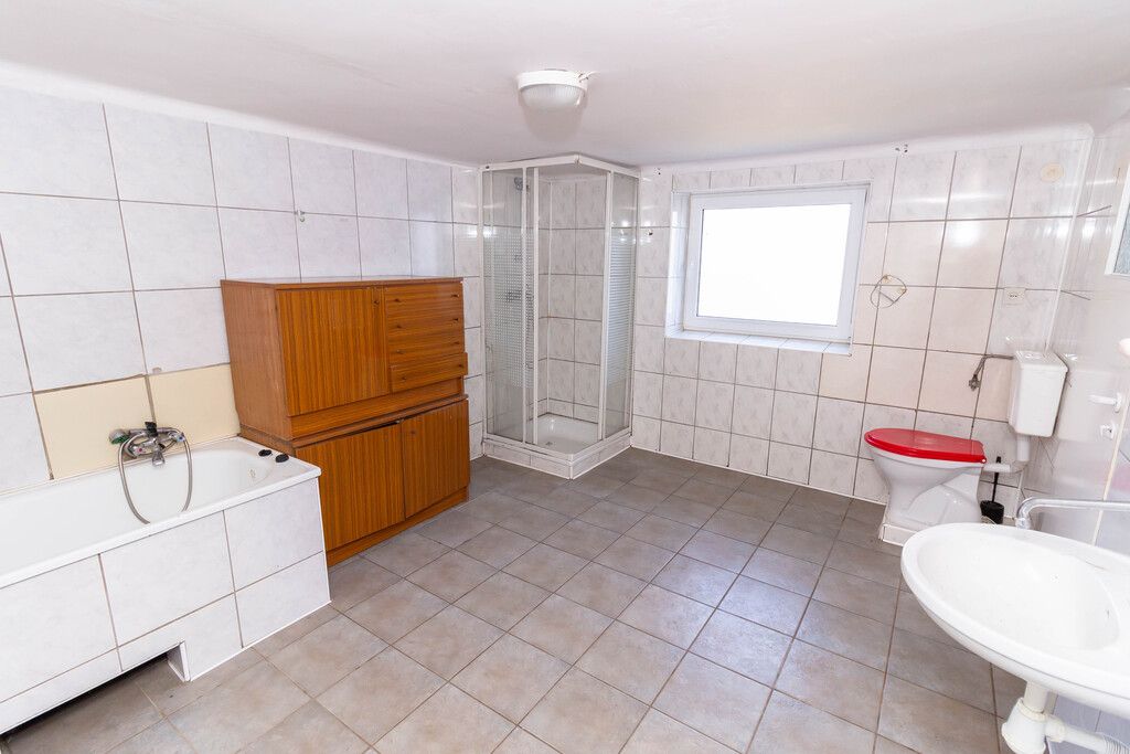 dom wolnostojący, 3 pokoje Podgórze. Zdjęcie 16