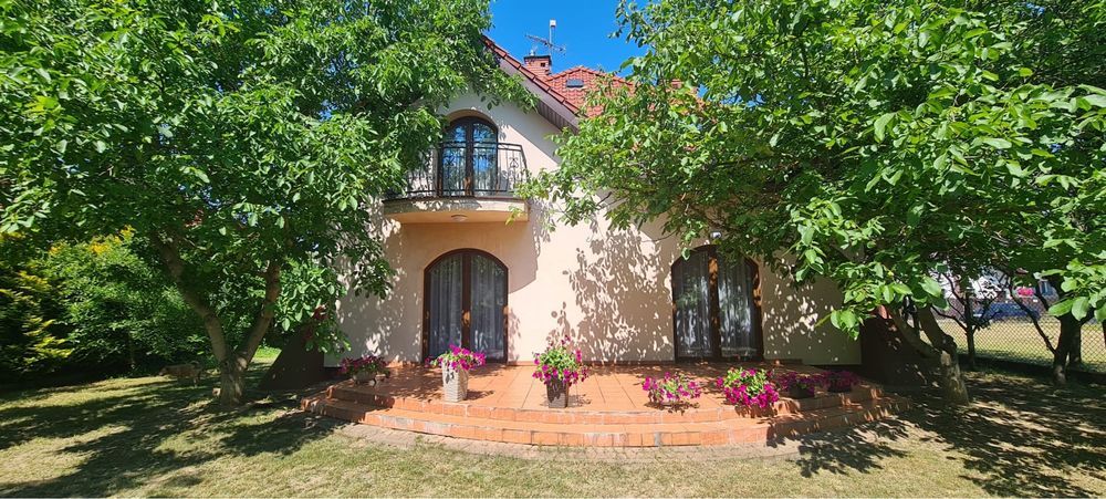 dom wolnostojący, 5 pokoi Łomianki Łomianki Górne. Zdjęcie 2