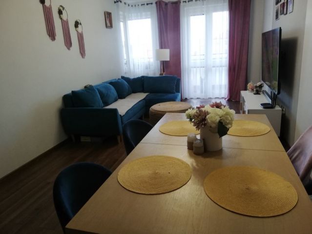 Mieszkanie 3-pokojowe Łochów. Zdjęcie 1