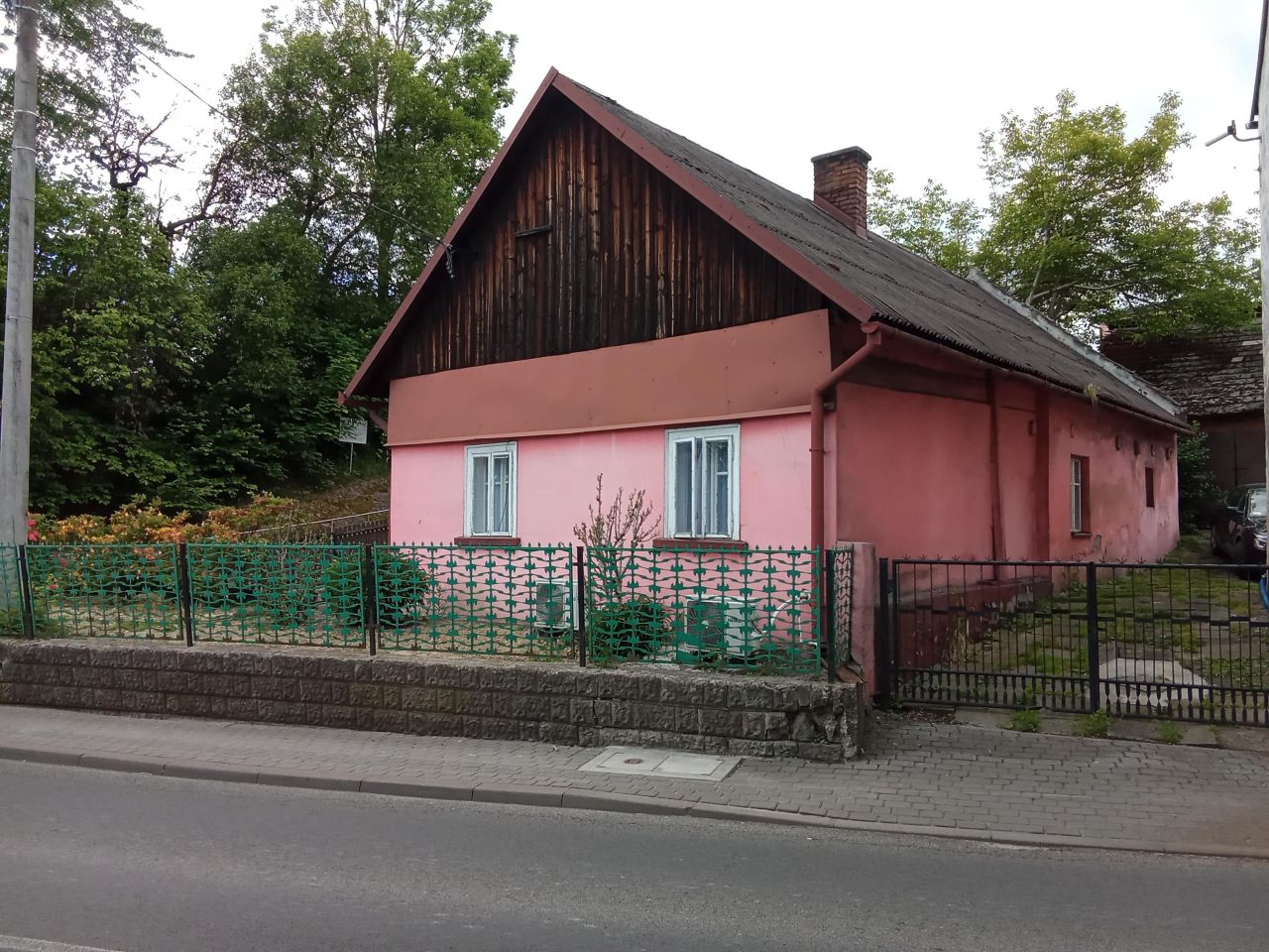 dom wolnostojący, 2 pokoje Zator, ul. Wadowicka. Zdjęcie 3