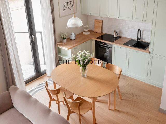 Mieszkanie 3-pokojowe Warszawa Śródmieście, ul. Emilii Plater. Zdjęcie 7