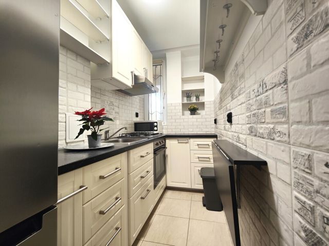 Mieszkanie 2-pokojowe Warszawa Gocław, ul. Cyrklowa. Zdjęcie 3