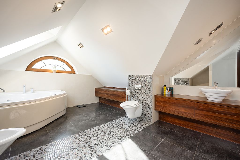 dom wolnostojący, 6 pokoi Bukowiec, ul. Główna. Zdjęcie 7