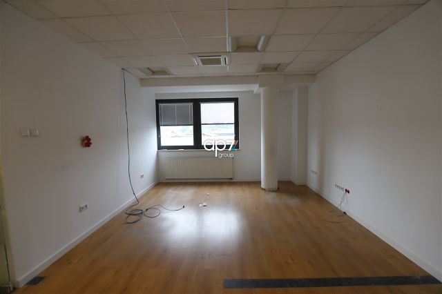 Biuro Kraków Łagiewniki-Borek Fałęcki, ul. Zakopiańska. Zdjęcie 4